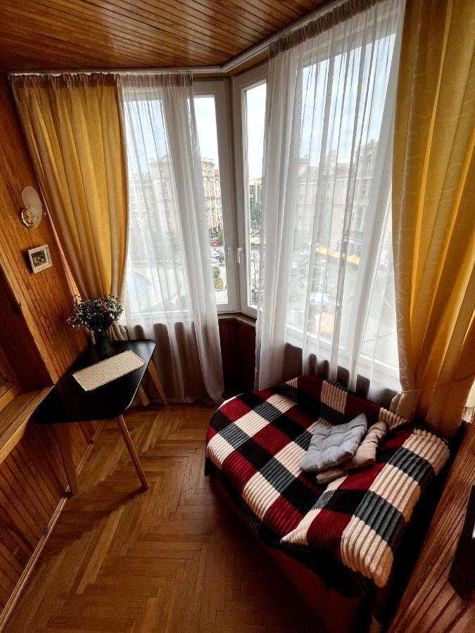 Апартаменты В Самом Центре Столицы. Kyiv Exterior photo